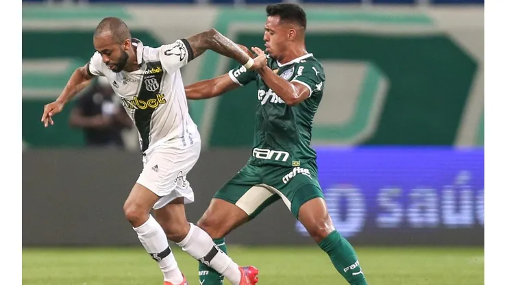 Foto: Marcello Zambrana/AGIF - Wesley está fora dos planos da Ponte Preta neste ano