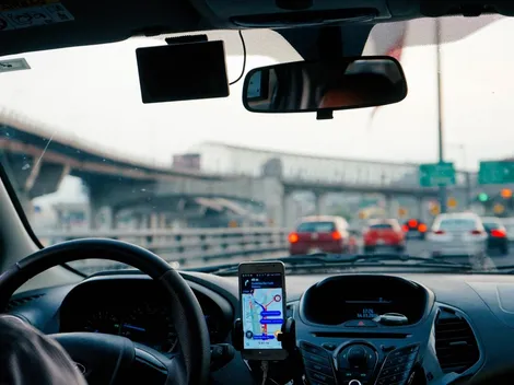 Uber suspende recurso que permite "rachar" a conta com os amigos