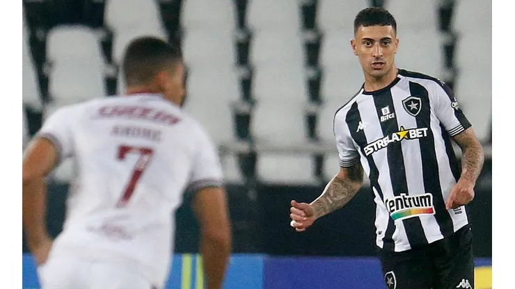 Foto: Flickr Oficial Botafogo FR/Vítor Silva | Botafogo não para em Philipe Sampaio e quer zagueiro do Inter
