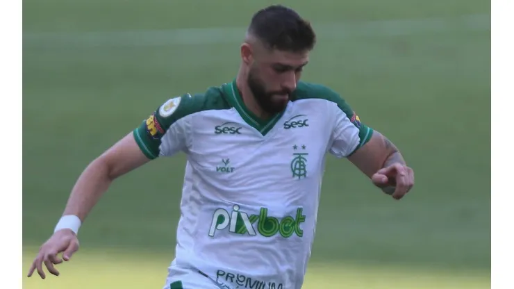 Foto: Gil Gomes/AGIF - Após Fabrício, Coxa busca novo reforço para 2022