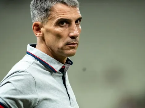 Na mira de Juan Pablo Vojvoda, atacante de 33 anos se declara para ex-clube