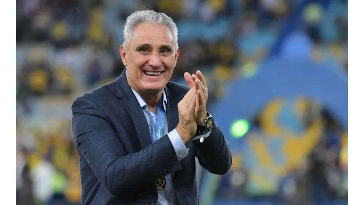 Foto: (Thiago Ribeiro/AGIF) - Tite pode ir para o Velho Continente depois que sair do comando da Amarelinha