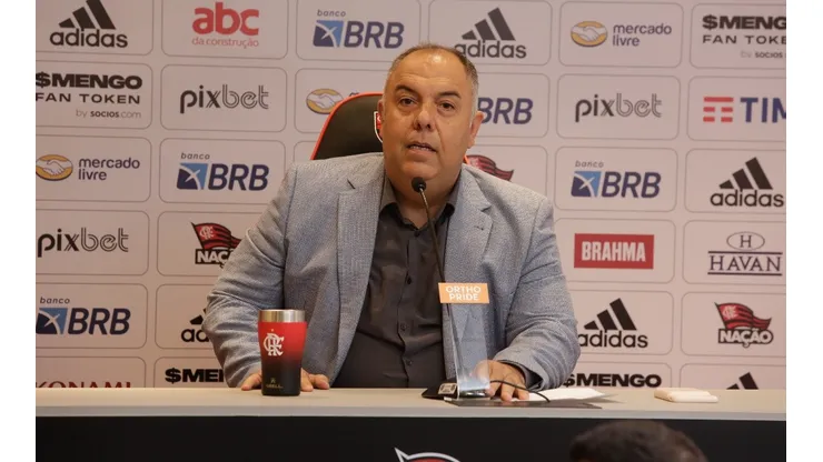 Foto: Flickr Oficial CR Flamengo/Gilvan de Souza | Braz alerta para a necessidade de reforços no Flamengo