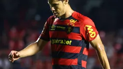 Hernanes está sem clube desde a saída do Sport (Foto: Marcello Zambrana/AGIF)