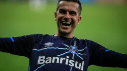 Foto: Thomas Santos/AGIF - Grohe está muito bem no Al-Ittihad, mas continua acompanhando o Grêmio de longe