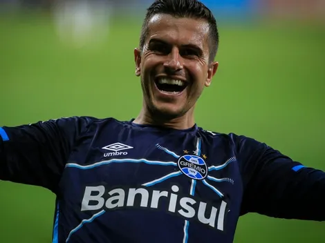 Grohe 'apela para coração' e foto com Geromel em meio a sondagem do Botafogo agita torcida na web