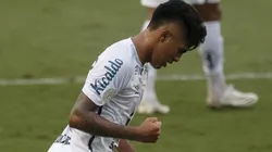 - O meia chegou ao elenco principal na temporada de 2020