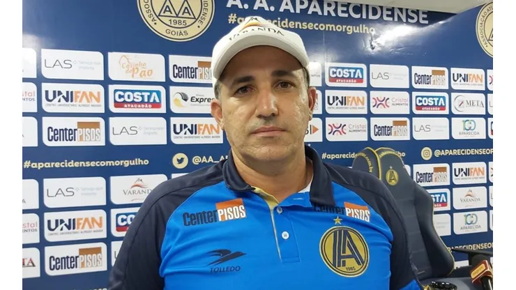 Divulgação/Aparecidense. De olho no início da Série C, Eduardo Souza recebe reforços para a equipe.
