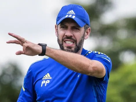 Pezzolano expõe negociação e pede permanência de zagueiro no Clube; CONFIRA