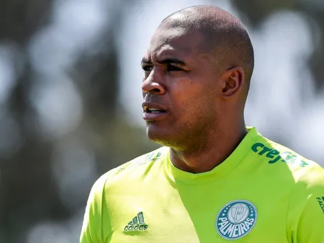 Jailson faz 'campanha' por atacante do Palmeiras no América-MG