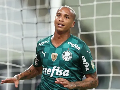 Empresário de Deyverson expõe a possibilidade do atacante ser reforço do Vasco