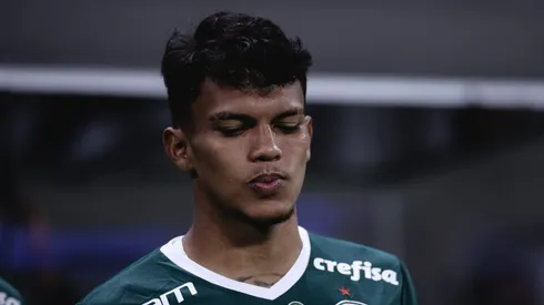 Veron retornou ao futebol nacional e vem se destacando através de polêmicas extracampo