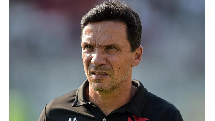 Foto: Thiago Ribeiro/AGIF - Zé Ricardo: técnico avaliou pontos fracos e fortes do Vasco