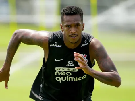 Jô surpreende e não aparece no treino do Corinthians; diretoria quer respostas para se posicionar