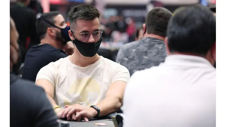 Dalton Hobold em disputa no BSOP (Foto: Luis Bertazini/BSOP)