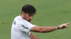 Atacante que não está nos planos do técnico Abel Ferreira deve deixar o Palmeiras no meio do ano