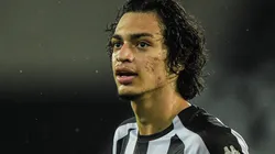 Botafogo consegue liberação da CBF para ter Matheus Nascimento na semifinal; Veja