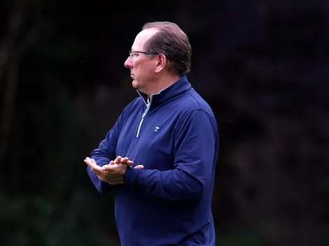 Após desistência de Palmeiras, John Textor é avisado e Botafogo vai em busca de centroavante