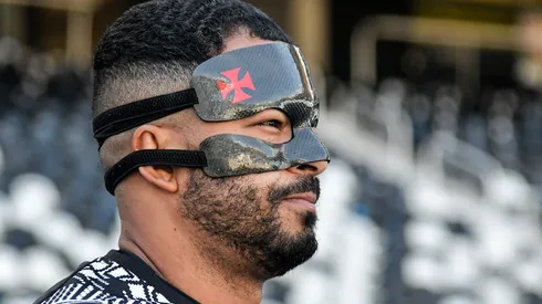 Thiago Ribeiro/AGIF - Thiago Rodrigues, do Vasco, cutuca o Flamengo