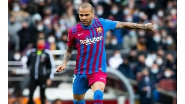 Daniel Alves revela bastidores da sua volta para o Barça e ressalta: "Ano mais importante da minha vida"