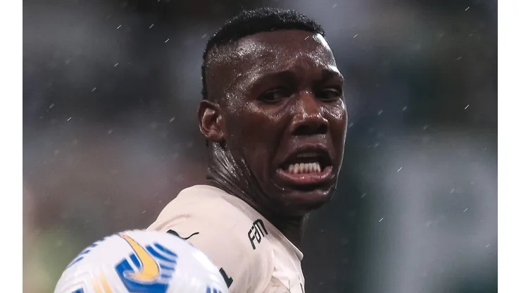 Foto: Ettore Chiereguini/AGIF - Patrick de Paula deve deixar o Palmeiras.