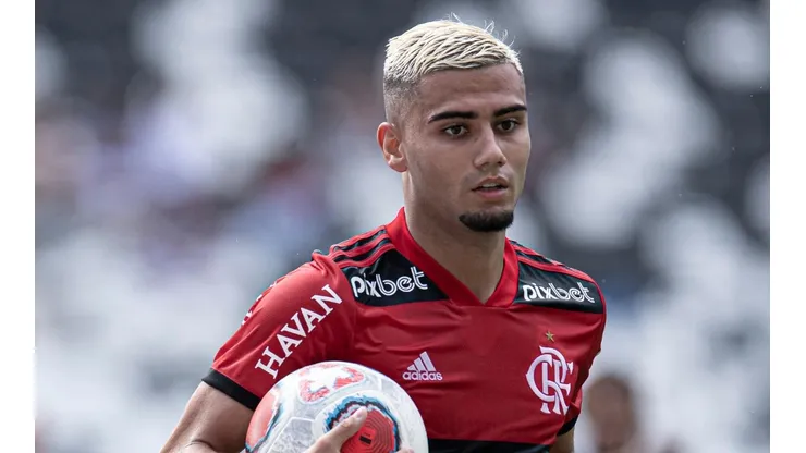 - O volante se tornou vilão após na falha resultar no gol da vitória do Palmeiras na Liberta