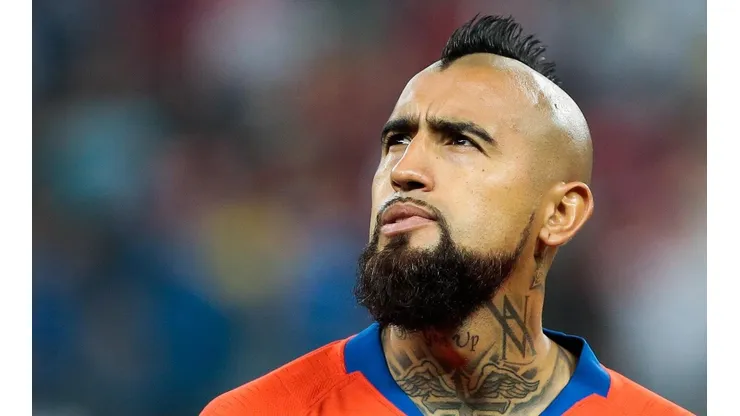 - O jogador expressou o desejo de jogar no Flamengo nas redes sociais