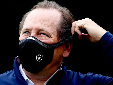 Petraglia é informado e Textor vem forte por meio-campista do Athletico