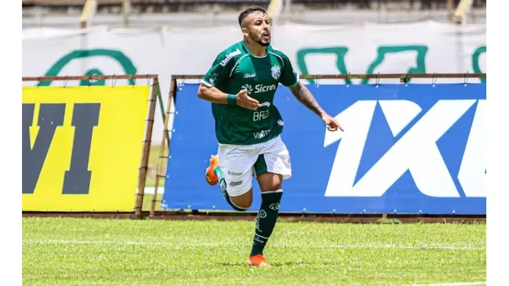 João Diogo é um alvo da Chapecoense no mercado
