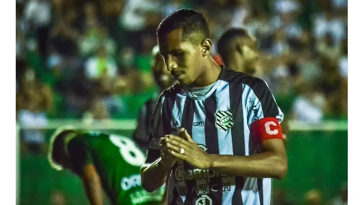 Foto: R.Pierre/AGIF - Andrew marcou o gol da vitória sobre o Hercílio Luz pelo Campeonato Catarinense