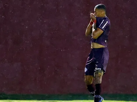 “Falamos que não tinha mais jogo”: autor de gol “Homem-Aranha” fica na bronca após empate da Ferroviária