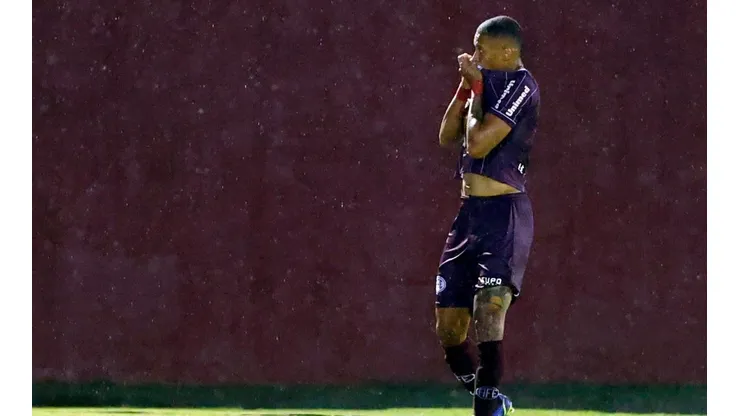 Foto: Thiago Calil/AGIF - Hygor marcou o primeiro gol da Ferroviária contra o Santos