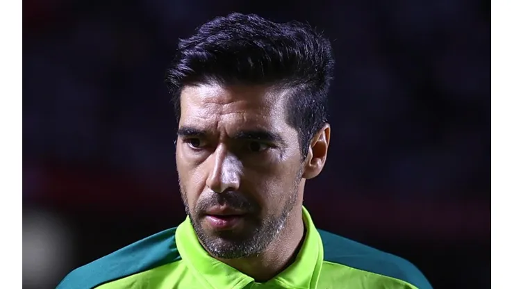 Foto: Marcello Zambrana/AGIF - Camisa 23 é titular absoluto com Abel.