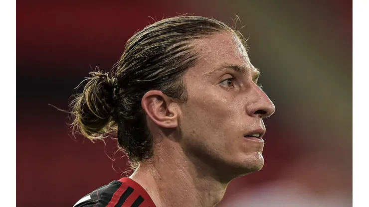 - O lateral falou sobre o desempenho da equipe no clássico