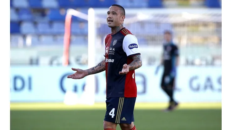 Radja Nainggolan foi oferecido ao Atlético-MG (Foto: Getty Images)