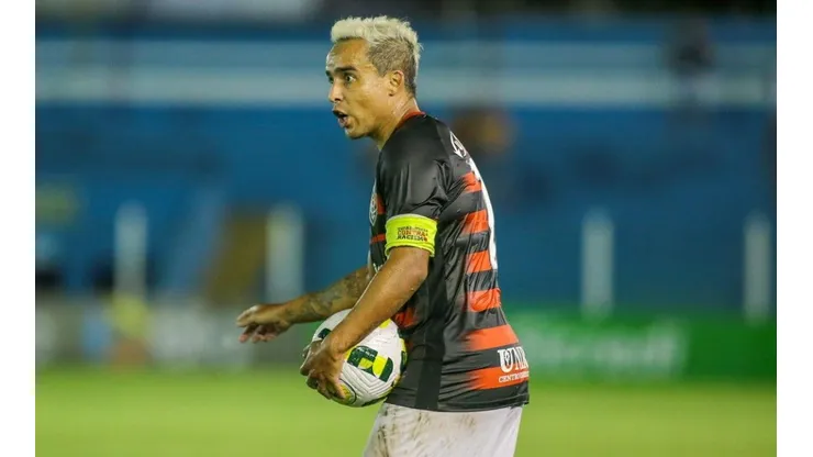 Fernando Torres/AGIF - Camisa 10 cobra por tranquilidade nas finalizações