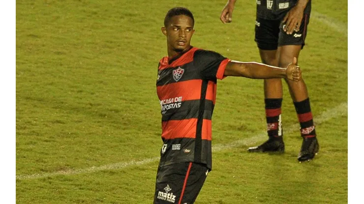 Foto: Jhony Pinho/AGIF | David não chegou a jogar pelo Metalist e tranferência não foi concluida