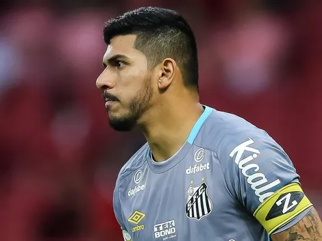 Empresário de João Paulo expõe motivo do goleiro seguir no Santos