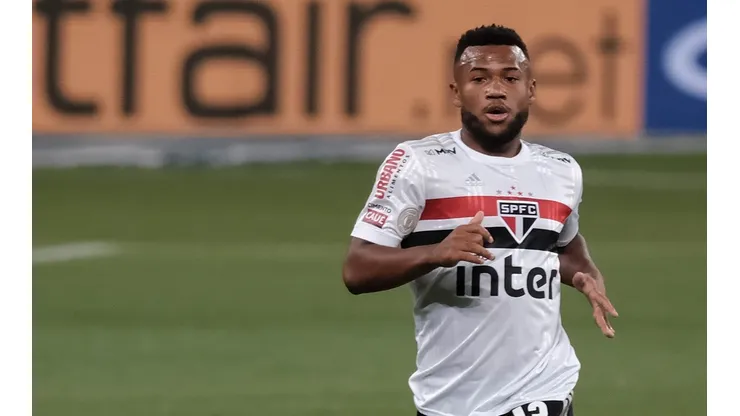 Foto: Marcello Zambrana - Luan (foto) e Tchê Tchê são pedidos do Santos, mas São Paulo fecha a porta