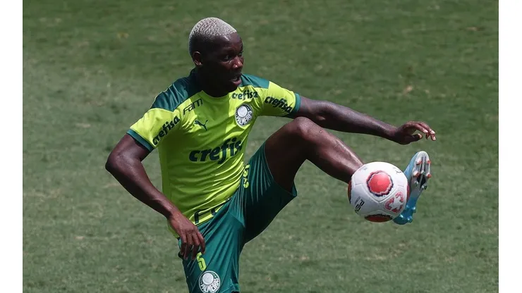 Foto: Cesar Greco/Palmeiras/Divulgação - Patrick de Paula: na mira do Botafogo