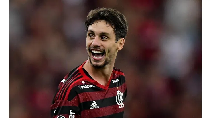 - O apresentou expôs a data de retorno do zagueiro a equipe