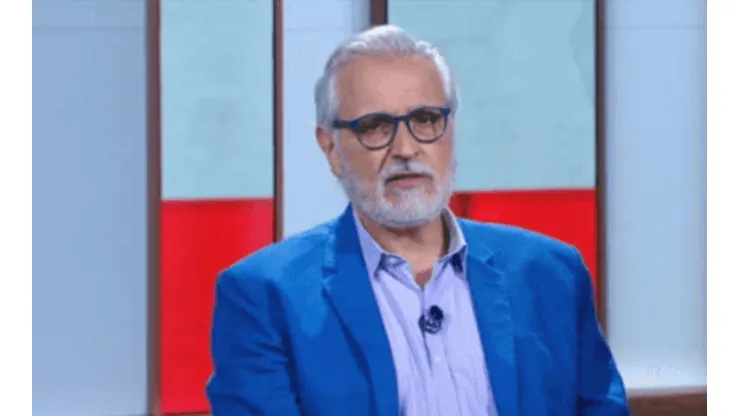 - O jornalista cravou a contratação do meia para a temporada