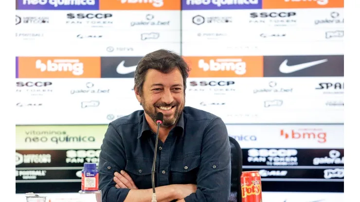 Rodrigo Coca/Ag. Corinthians - Duílio acerta tempo de contrato com atacante