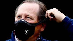 - O empresário está em busca de reforços para a equipe para a temporada