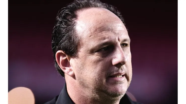 - o jornalista destacou que os torcedores do SPFC já estão acostumados a uma equipe que não tem os 11 titulares