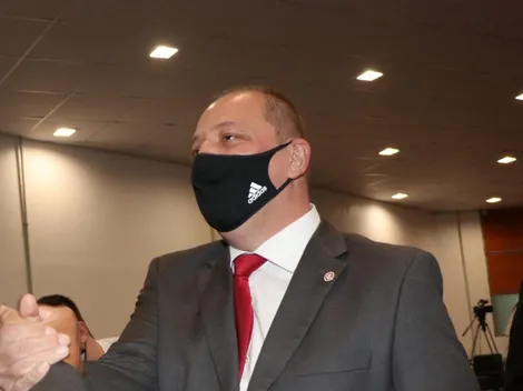 “Chamou mais atenção”; Barcellos 'toma chapéu' e Inter perde atacante vindo da Ucrânia