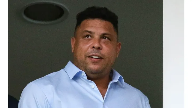 Foto: Fernando Moreno/AGIF | Ronaldo toma chapéu para o Athletico