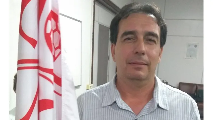 Foto: Reprodução/Twitter CD Náutico | Eduardo Carvalho prometeu melhorias para segurança dos jogadores