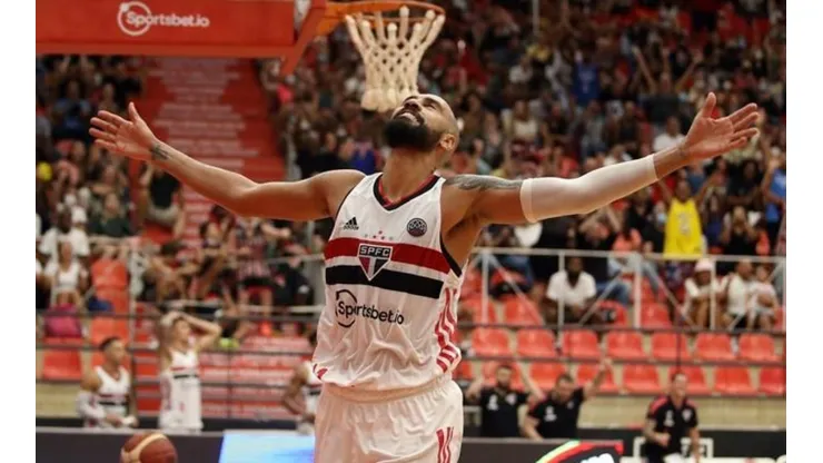 Foto: FIBA - Marquinhos festejando mais uma vitória do São Paulo, que está 100% na BCLA