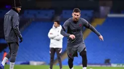 Após vaias, Neymar e Messi recebem apoio de ex-companheiros na época do Barcelona